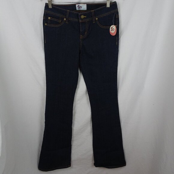 So Juniors Low Rise Flare Jean Size 7 Long - Picture 1 of 8